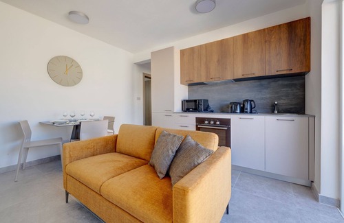 San Gwann Apartment | Cosy Apartment in San Gwann w/Valley Views