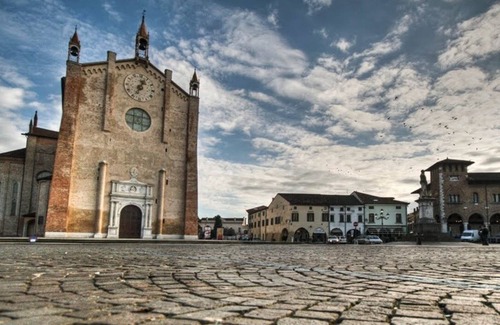 Montagnana Apartment | Cosy Apartment “Le Cà De Boron Comfort Apartment” near Historical Centre with Wi-Fi