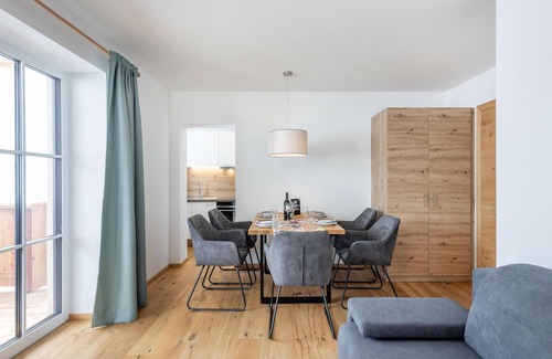 Mauterndorf Apartment | Cosy apartment with pool