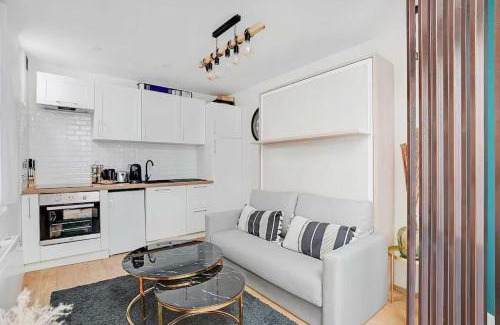 Quartier de la Folie-Mericourt Apartment | Cosy Apt - 2P - République - Marais