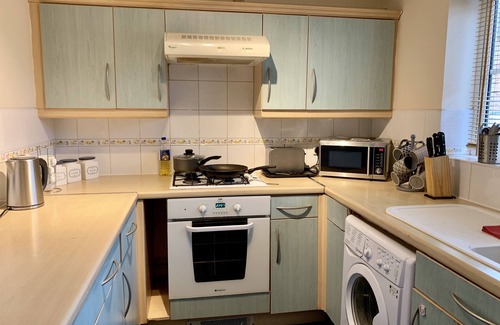 Kettering Apartment | Cosy Corner House