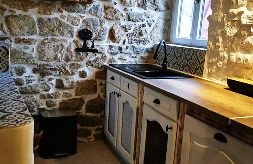 Saint-Paul-la-Coste Other | Cosy cottage in old farmhouse