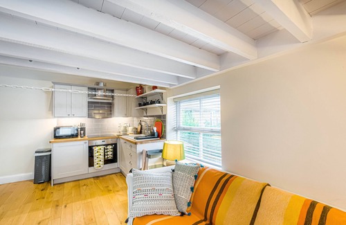 Arundel Cottage | Cosy cottage for 2 in central Arundel