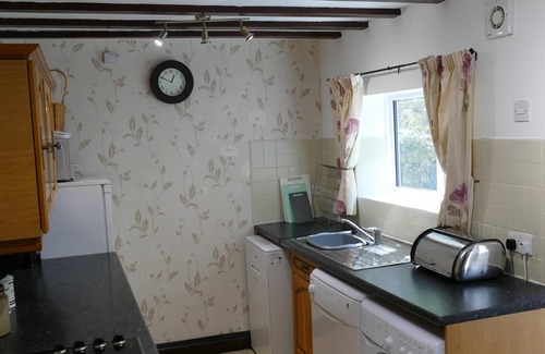 Llannefydd Cottage | Cosy Cottage in a secluded Welsh Valley