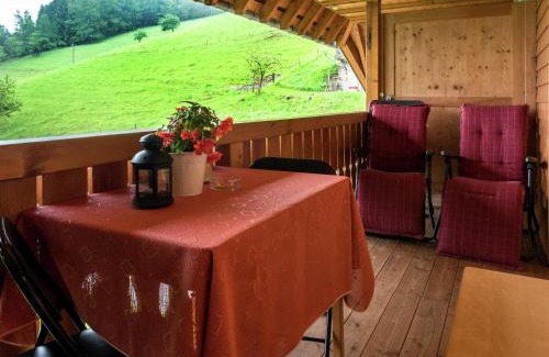 Muehlenbach House | Cosy farmhouse apartment at the edge of the forest