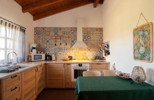 Sao Clemente House | Cosy Farmhouse Quinta da Eira 140 years old