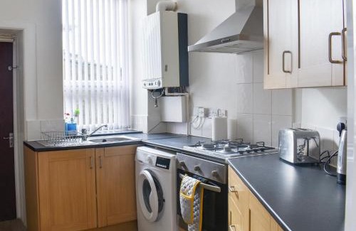 Clayton le Moors House | Cosy Home In Clayton-Le-Moors