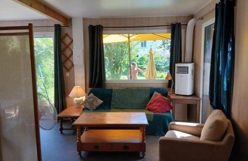 Cavan Ski Chalet | Cosy house in a beautiful garden