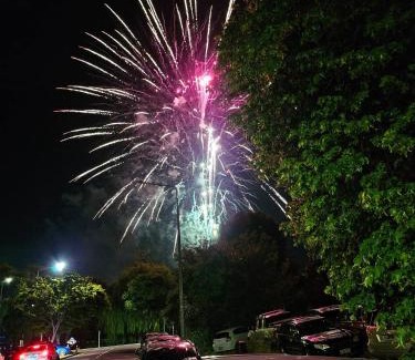 Christchurch City Centre House | Cosy Inner City Apartment with Free Parking