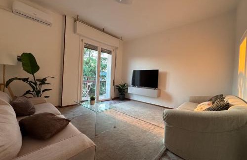 Urago Mella Apartment | Cosy Penthouse near the hospital