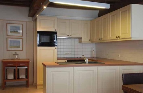 Historical Center Bruges House | Cosy quality two storey holiday flat in medieval city centre, Casa Michelangelo