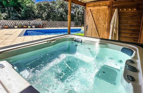 Saint-Genies-des-Mourgues Apartment | Cosy self-contained apartment