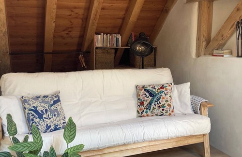 Leschaux Apartment | COSY STUDIO IN THE HEART OF THE BAUGES