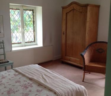 Bethemont-la-Foret House | cottage à bethemont la foret