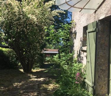 Bethemont-la-Foret House | cottage à bethemont la foret