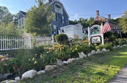 Wolfeboro Cottage | Cottage 3 - Year Round - Pet Friendly - 1 Bedroom/1 Bath