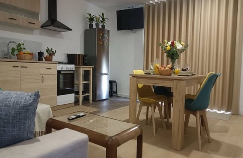 Valenca Apartment | Cottage Com Piscina Partilhada em Valença