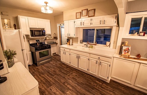 Crivitz Cottage | Cottage in Crivitz with access to full recreation Lake Noquebay