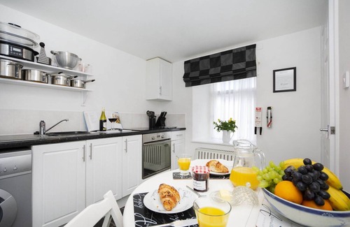 Gardenstown Cottage | Cottage in Gardenstown by Moray Firth Coastline