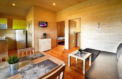 Jaroslawiec House | Cottage in Jarosławiec near Heated Pool