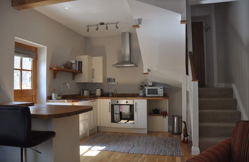 Shepton Mallet Cottage | Cottage In Prestleigh, Somerset, England