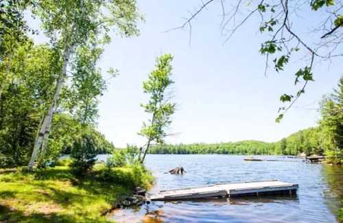 Algonquin Highlands Cottage | Cottage / Lake House in Dorset| Raven Shores