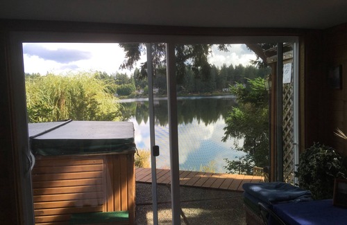 Woodinville Bed & Breakfast | Cottage Lake Bed and Breakfast