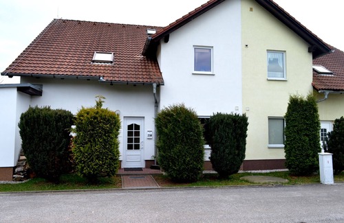 Dolni Lanov House | Cottage Letizia in the Giant Mountains with 4 apartments