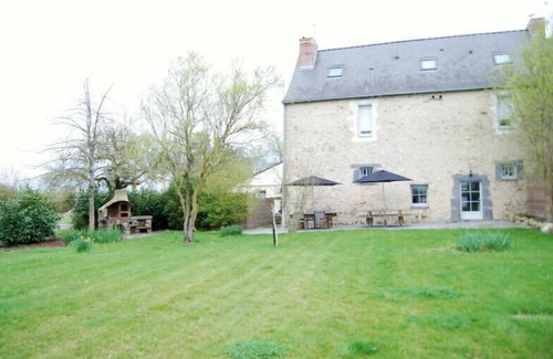 Pannece House | Cottage "MIRABELLE" in the countryside with swimming pool