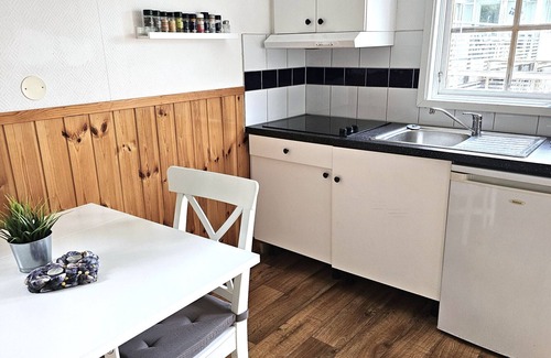 Klovedal Cottage | Cottage near sea, art & fishing villages on Tjörn | SE09143