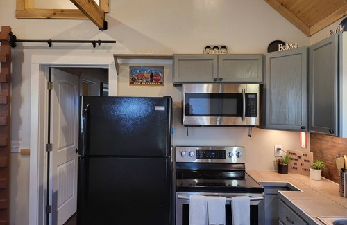 Weston Cottage | Cottage No. 3 on ranch with Fishing and Camping