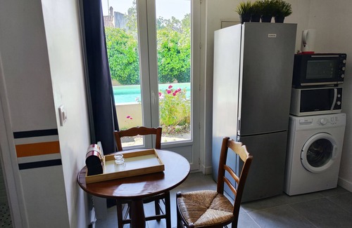 Sainte-Terre House | cottage swimming pool 8km st emilion