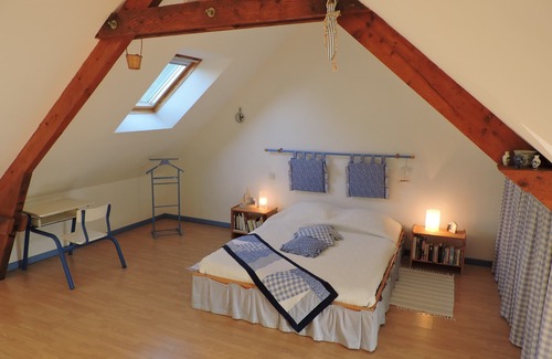Plumeliau Cottage | Cottage with indoor heated pool not far from the Gulf of Morbihan