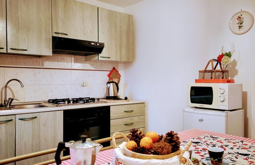 Villabuona House | Cottage with panoramic terrace on the hills of Lucca