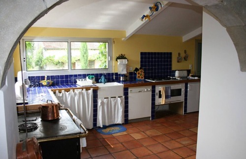 Montbrun Cottage | Cottage with pool - panoramic views over the Lot Valley with WiFi