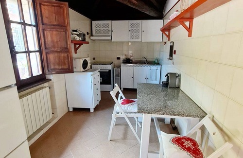 Montelarco House | Cottage with Private Garden near Rome Country Home