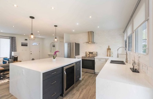 Tiny Cottage | Cottage with Private Beach Access and Newly-Built Indoor Sauna #STRTT-2025-092