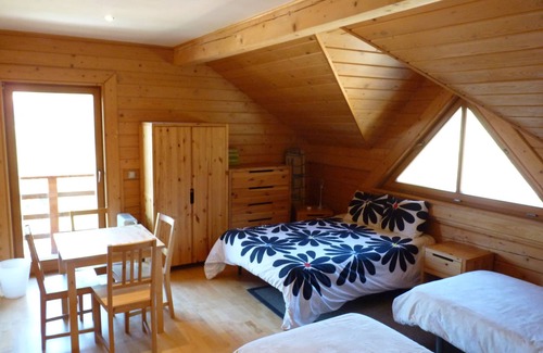 Can Vinyals House | Cottage Wooden House in Sentmenat 30 minutes from Barcelona and beaches