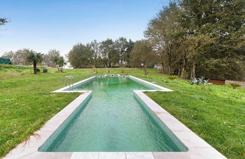 Fontoura Villa | Country Home 'Quinta de San Antonio' with Pool, Mountain View & Wi-Fi
