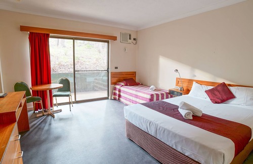 Coffs Harbour Hotel | Country 2 Coast Coffs Harbour Motor Inn