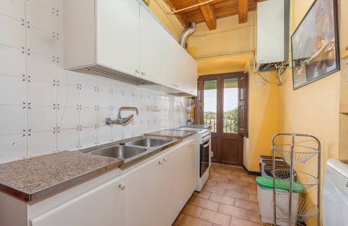 Pinell de Solsones House | Country House 'El Torrent' with Mountain View, Private Pool and Wi-Fi