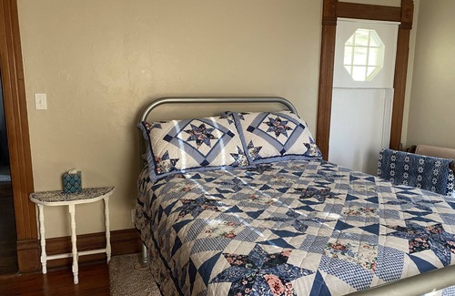 Barton County Other | Country farmhouse 7 miles from Lamar, Missouri.