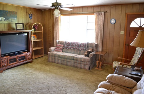 Pelican House | Country Home on a Cattle Farm. Peaceful and Quiet