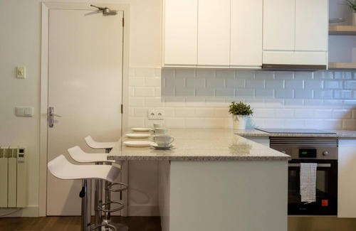 Viladrau House | Country Home 'Petit Castanyer' with Mountain View, Private Pool and Wi-Fi