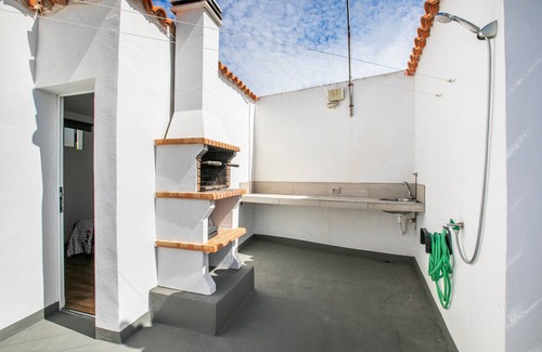 Los Gavilanes House | Country House 'Bodega Oramas' with Private Terrace and Wi-Fi