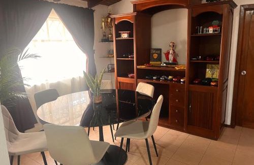 San Antonio de Pichincha House | Country house in the middle of the world