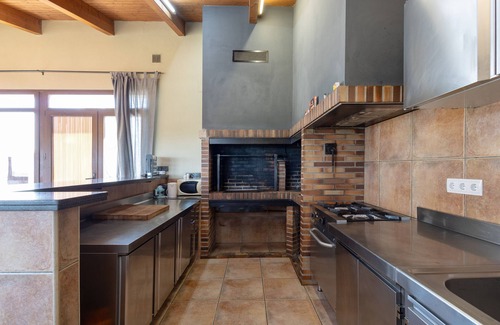 Santa Maria d'Olo House | Country House 'Mas Torigues' with Mountain View, Private Pool and Wi-Fi