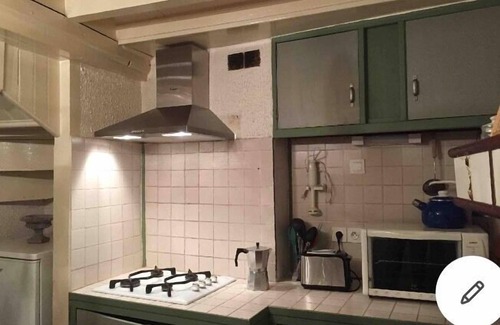 Miraval-Cabardes House | Country house in the heart of the black mountain in Cathar Country.