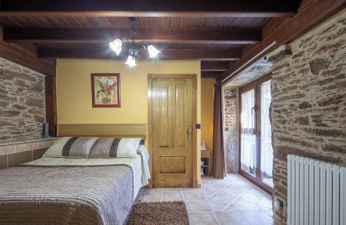Boboras Bed & Breakfast | Country House 'Oforno Do Curro-habitación Adaptada' with Mountain View
