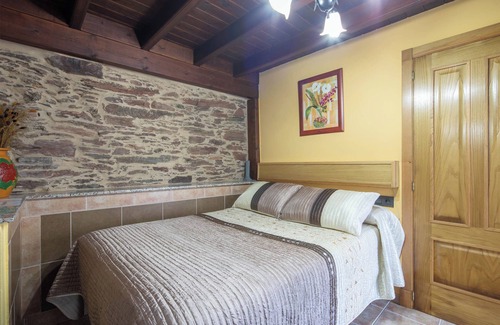 Boboras Bed & Breakfast | Country House 'Oforno Do Curro-habitación Adaptada' with Mountain View
